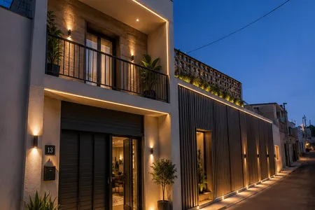 Apartment building 100m from the sea