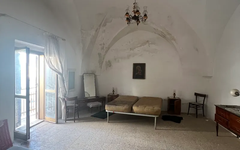 Městský dům 187m2 15min od moře