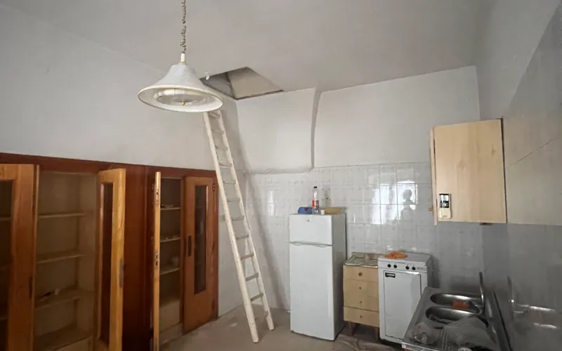 Městský dům 187m2 15min od moře