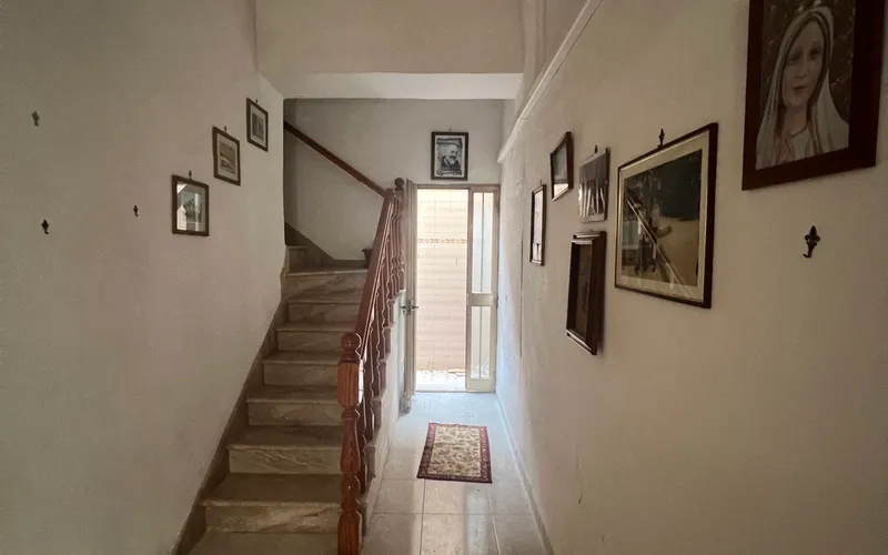 Městský dům 187m2 15min od moře