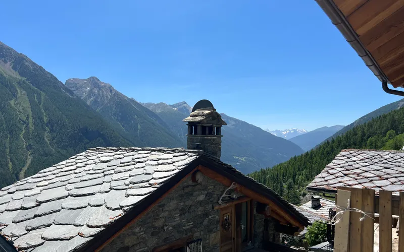 House in the Alps 5min walk to Lake Lago di Lexert
