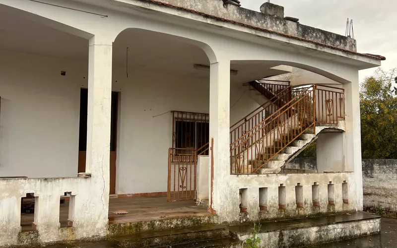 Rodinné sídlo Vila 180m2 s pozemkem 11.000m2